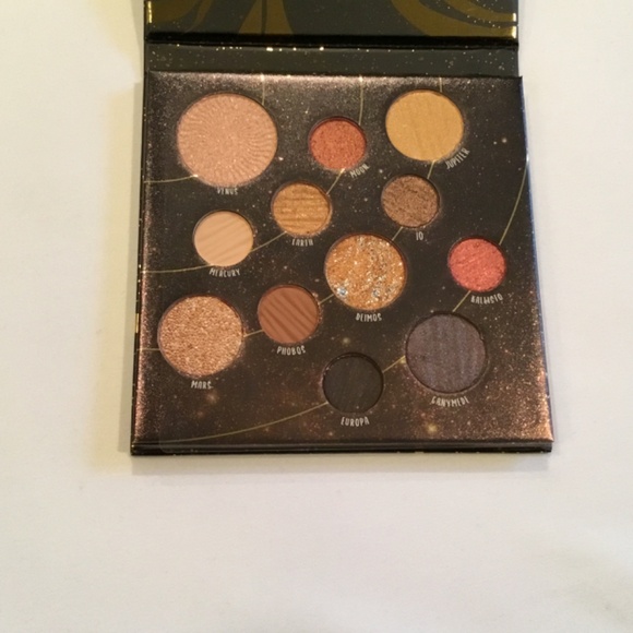 Dito Venus Limited Edition 12 Shade Palette - Picture 4 of 4
